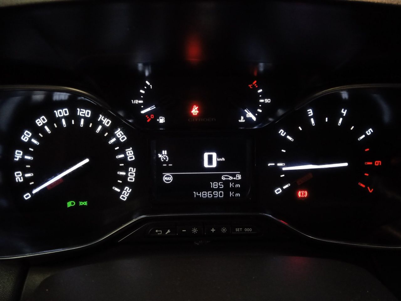 Foto Citroën C3 Aircross 13