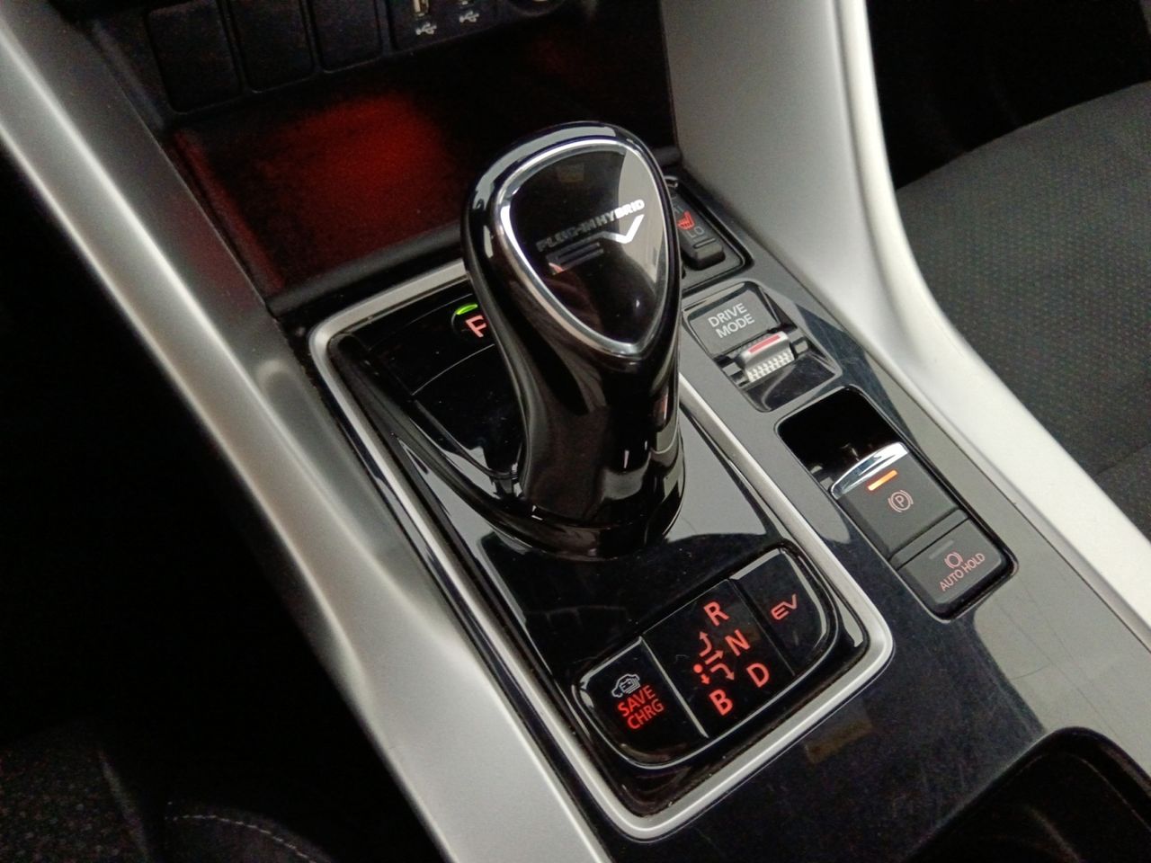 Foto Mitsubishi Eclipse Cross 12