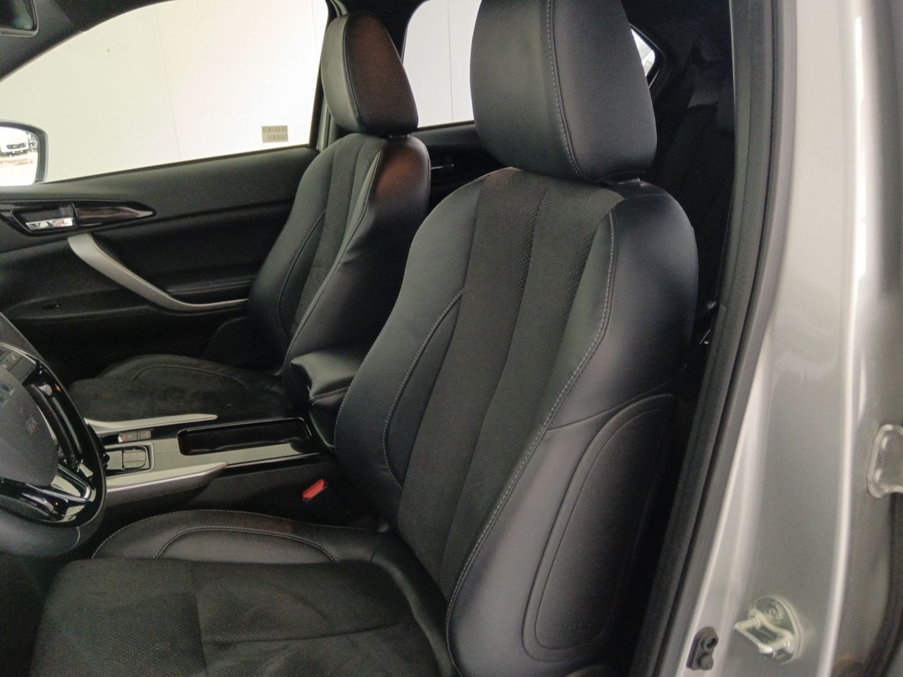Foto Mitsubishi Eclipse Cross 22