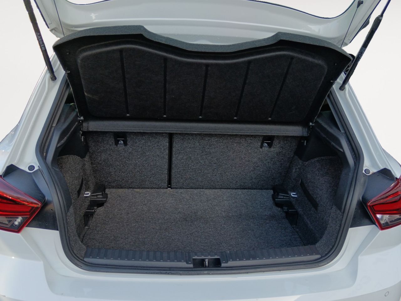 Foto Seat Ibiza 11