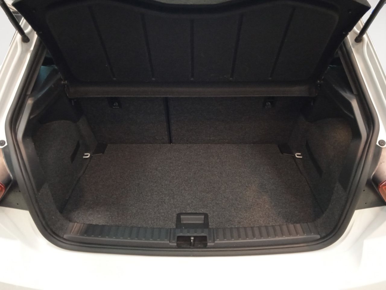 Foto Seat Ibiza 12