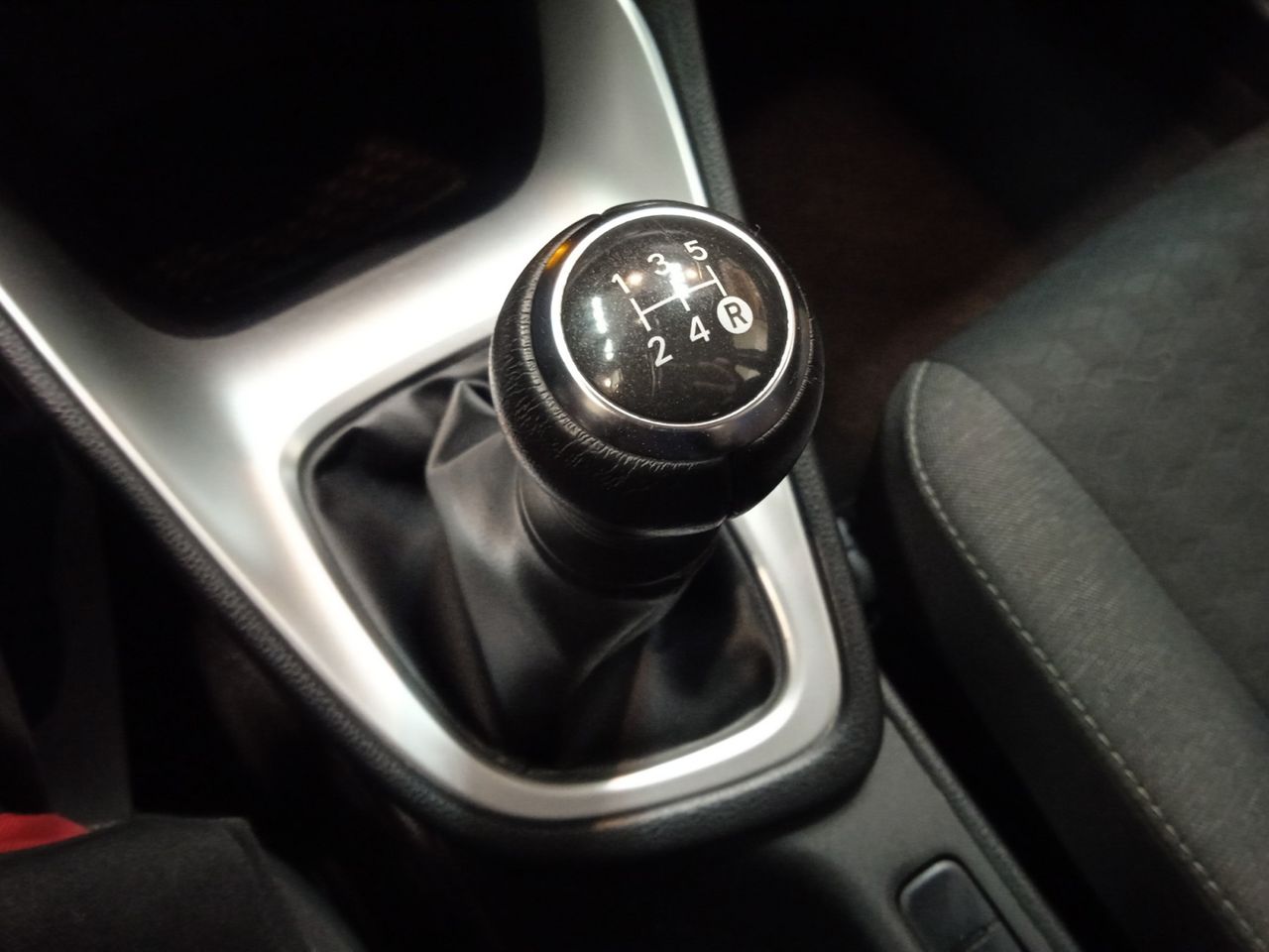 Foto Toyota Yaris 11