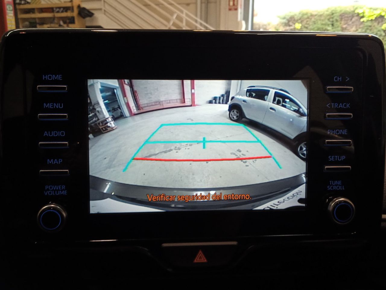 Foto Toyota Yaris 16