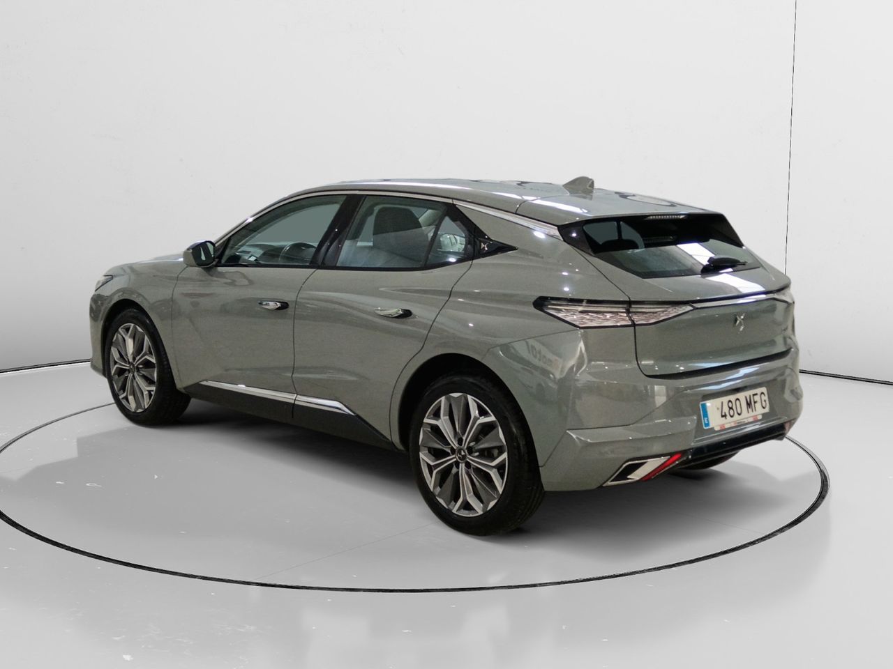 Foto DS Automobiles DS 4 4
