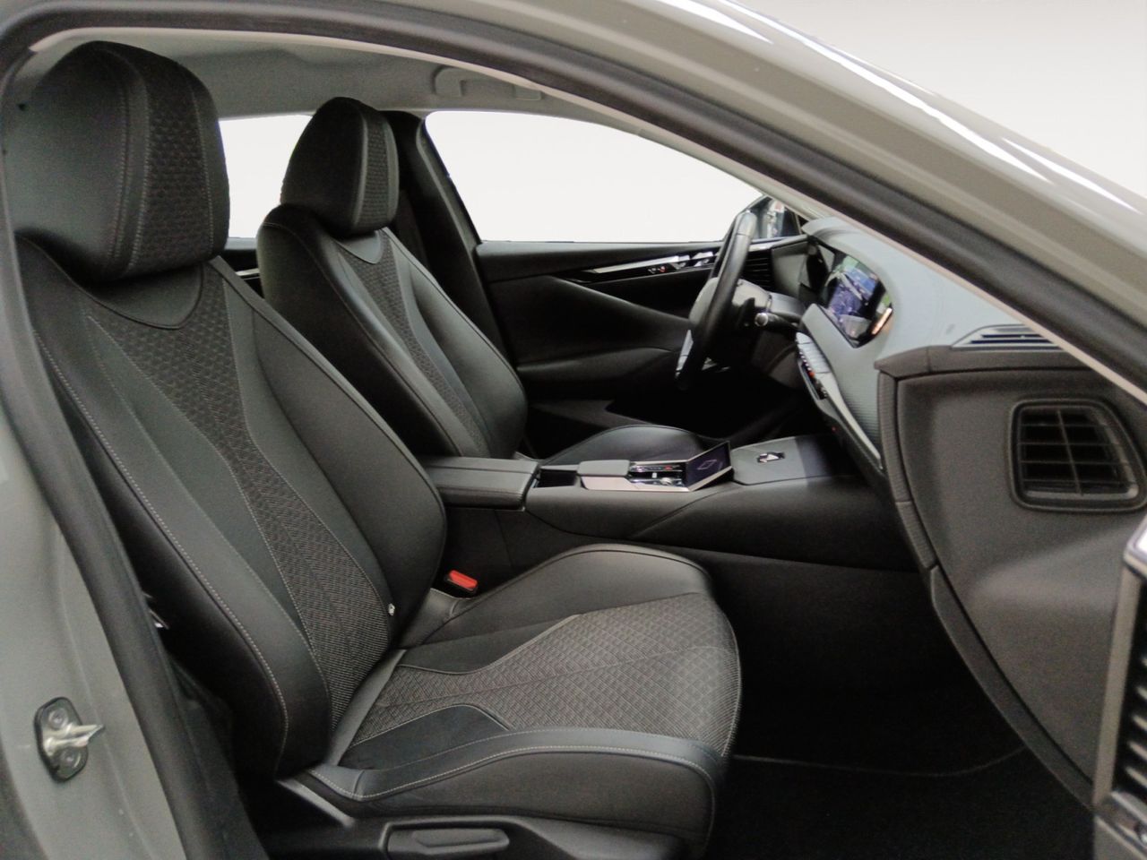 Foto DS Automobiles DS 4 10