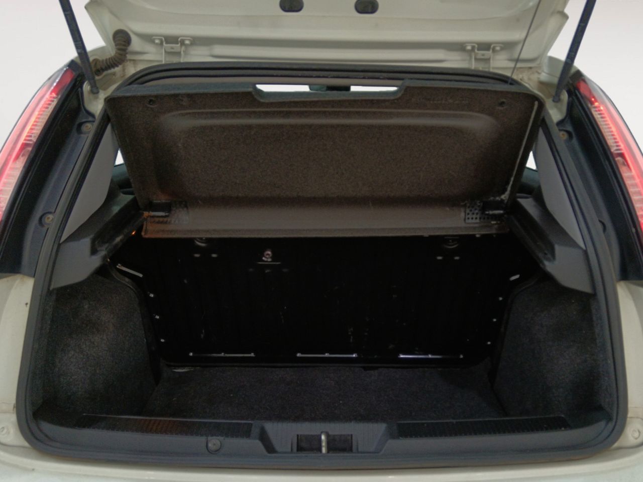 Foto Fiat Punto 11
