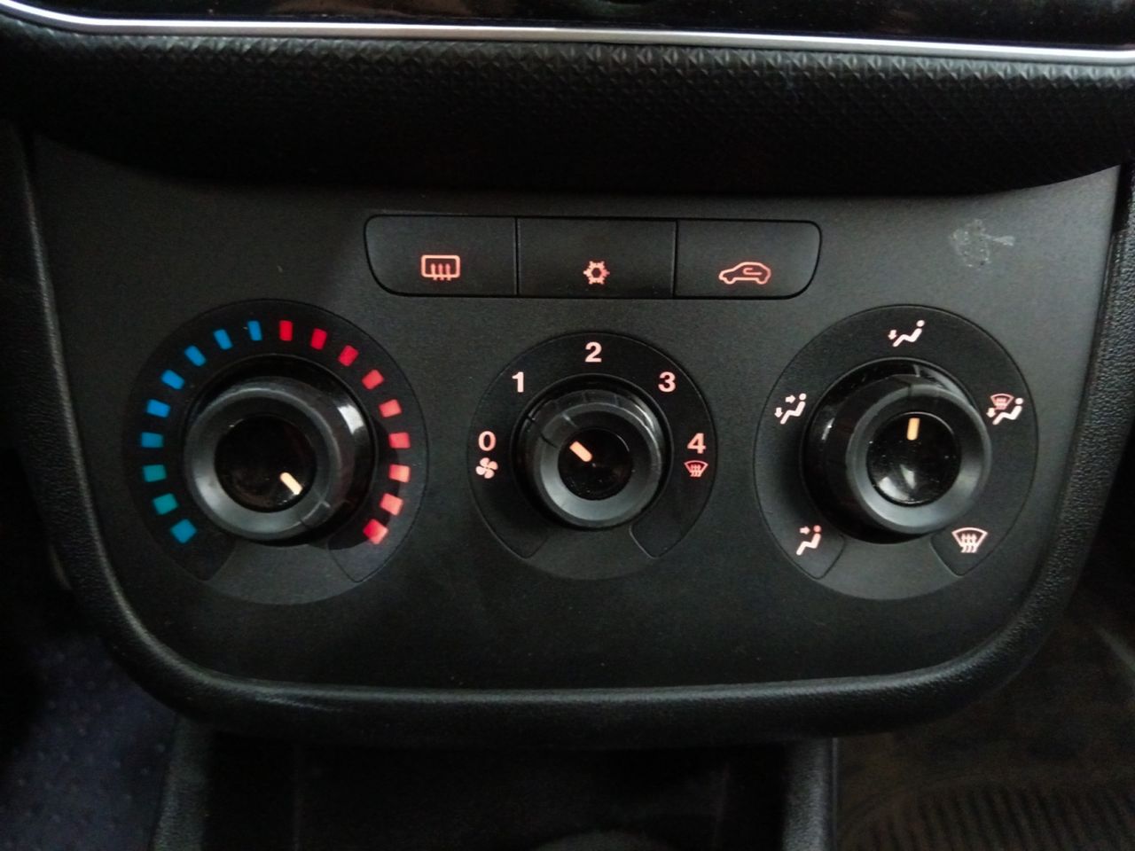 Foto Fiat Punto 16