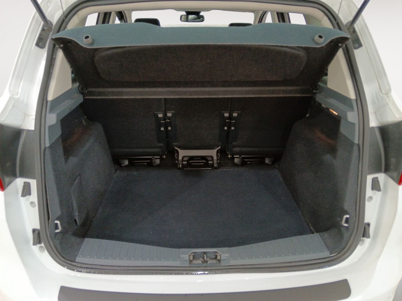 Foto Ford C-Max 11