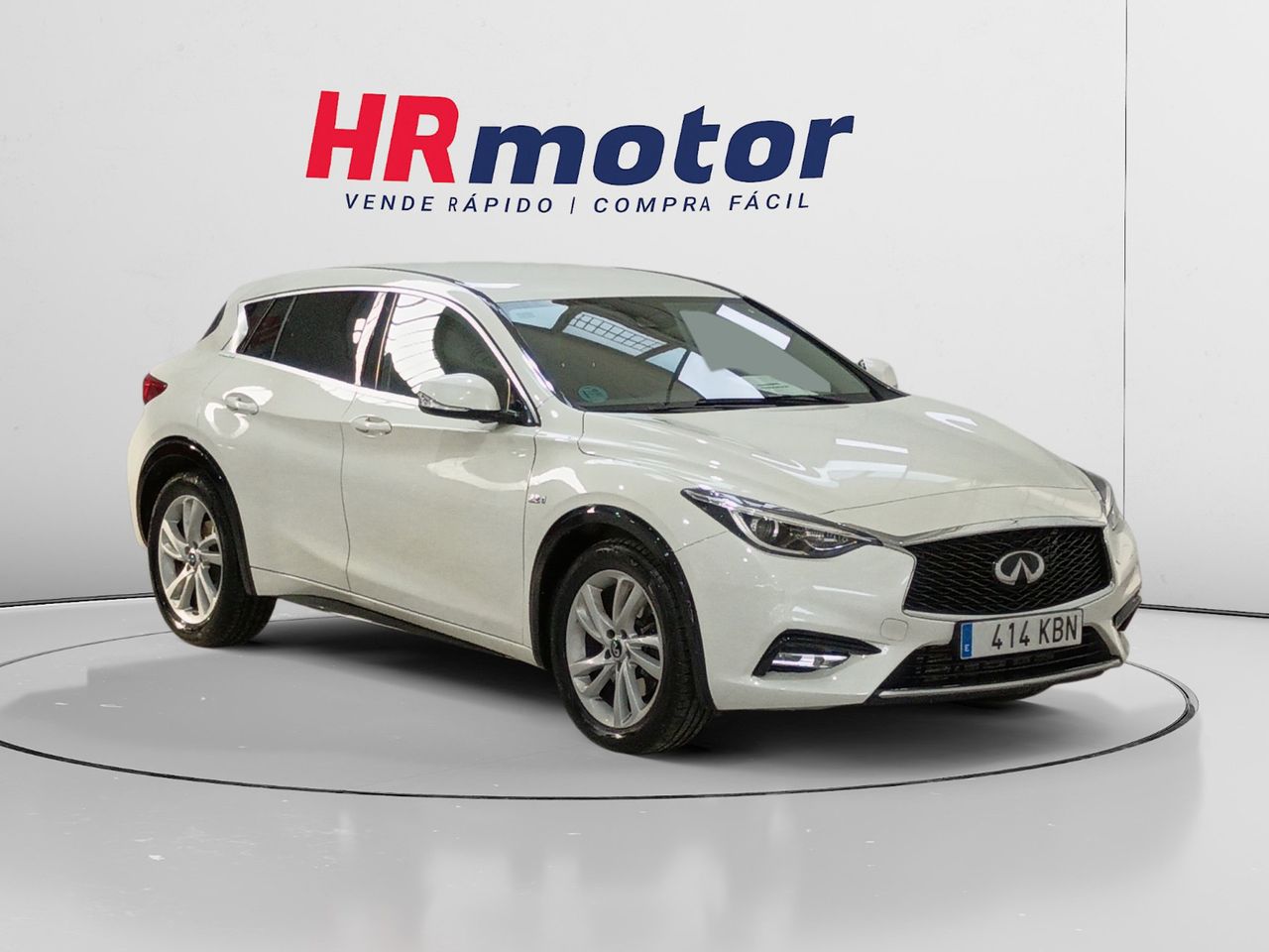 Foto Infiniti Q30 1