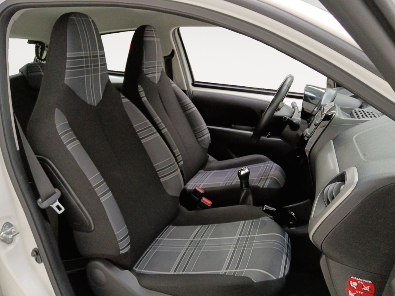 Foto Peugeot 108 10