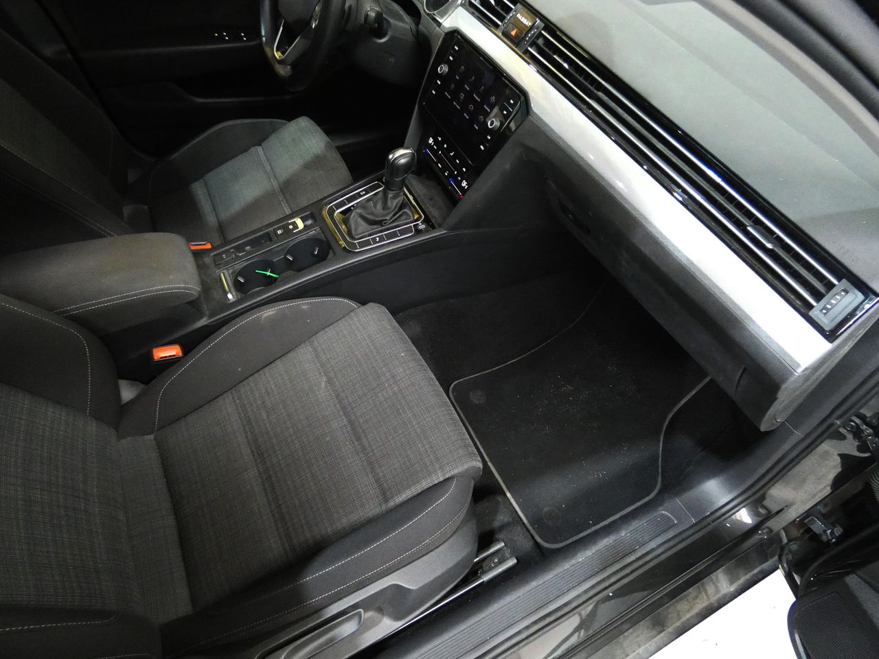 Foto Volkswagen Passat 9