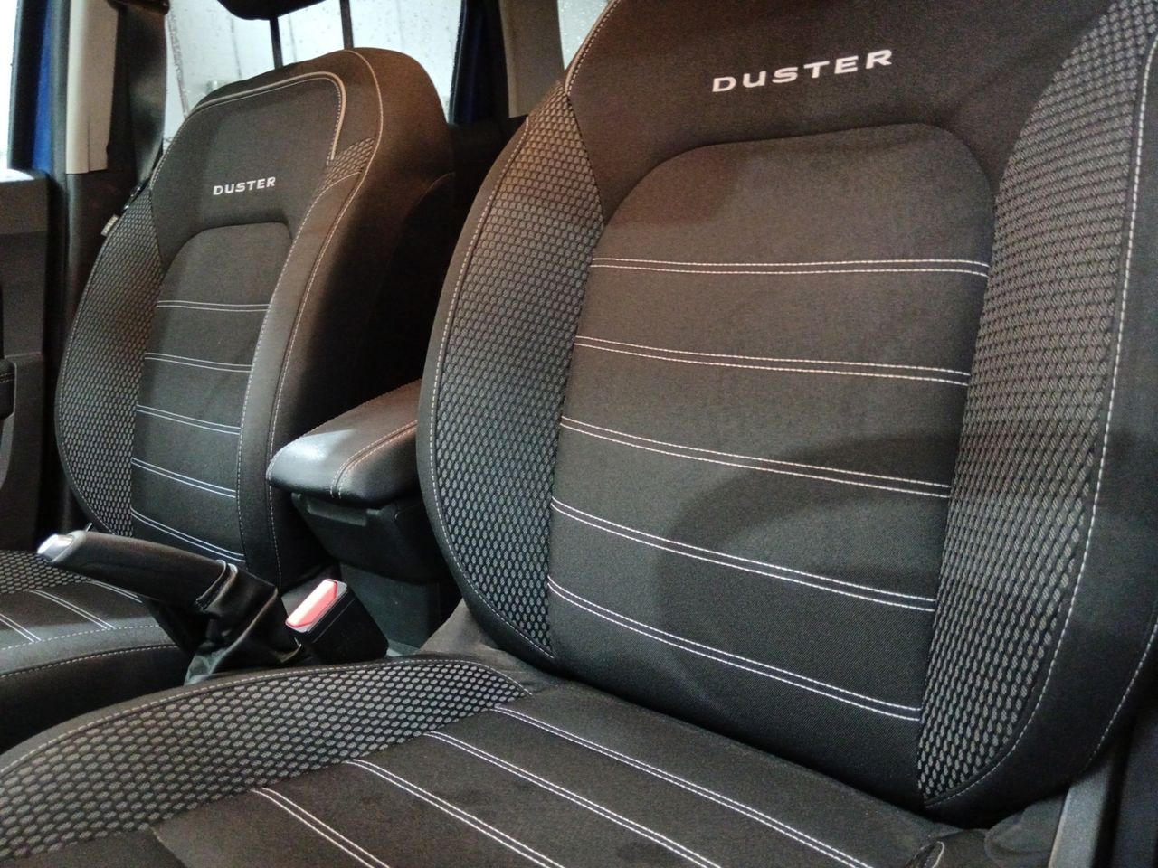 Foto Dacia Duster 19