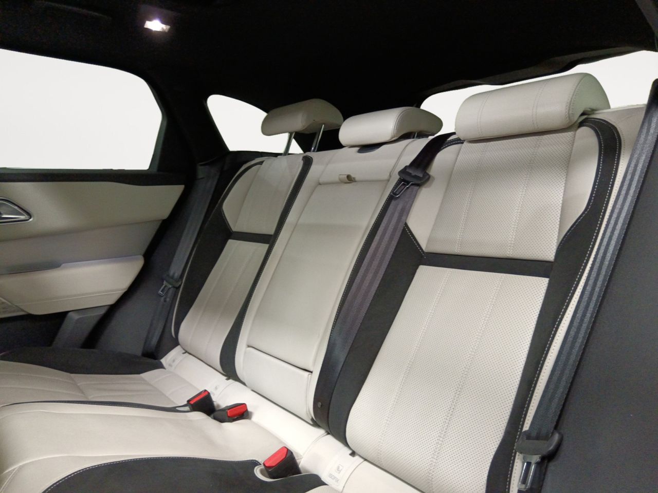 Foto Land-Rover Range Rover Velar 8