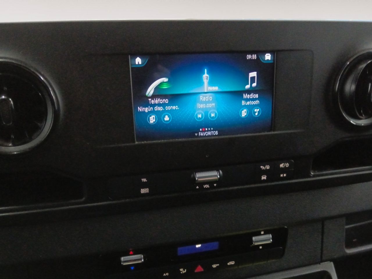 Foto Mercedes-Benz Sprinter 12