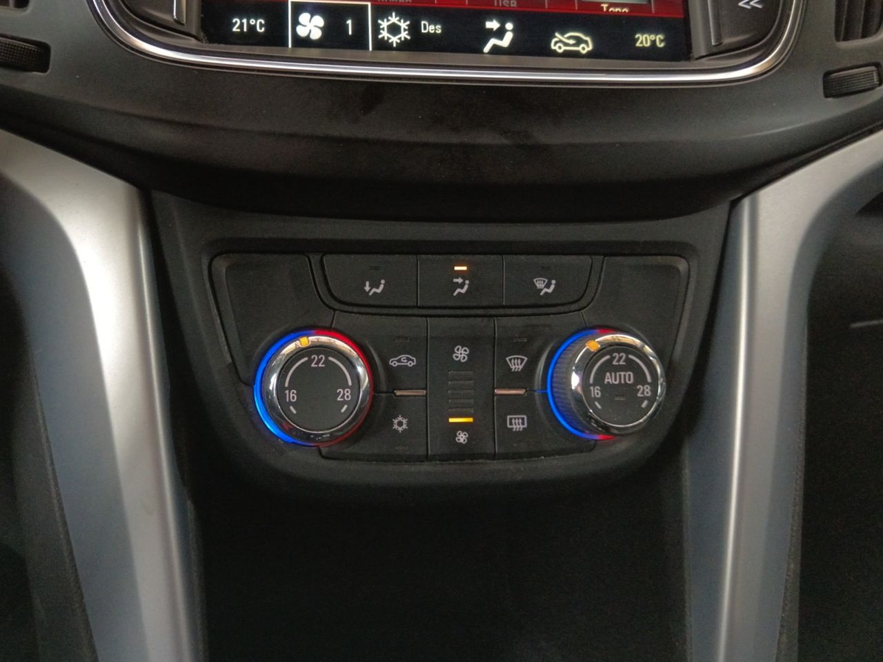 Foto Opel Zafira 18
