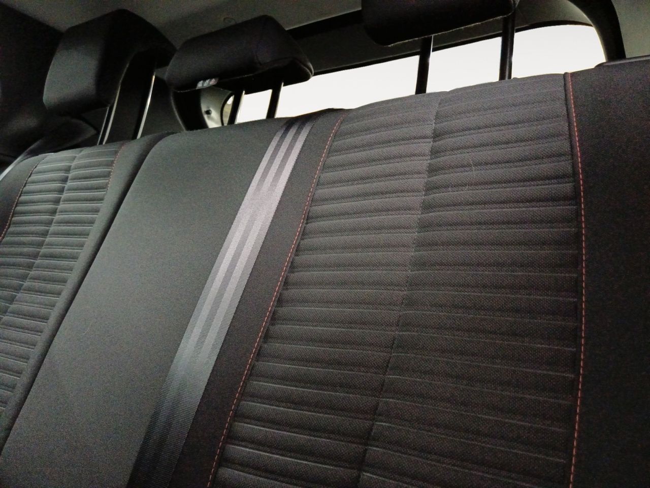 Foto Peugeot 2008 9