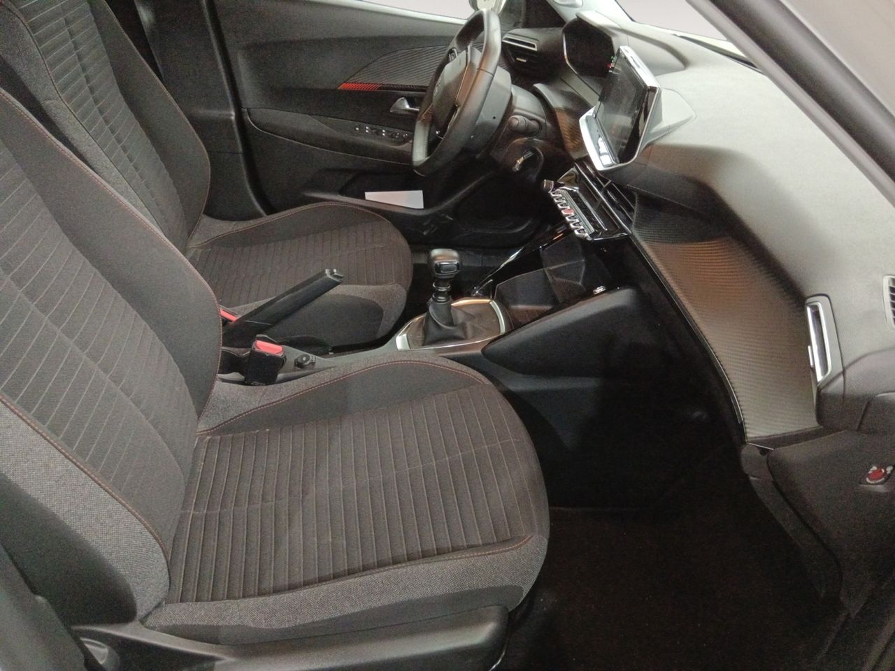 Foto Peugeot 2008 10