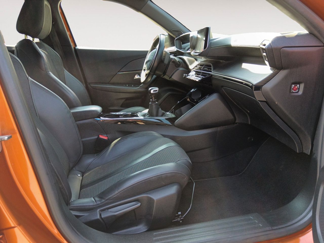 Foto Peugeot 2008 10