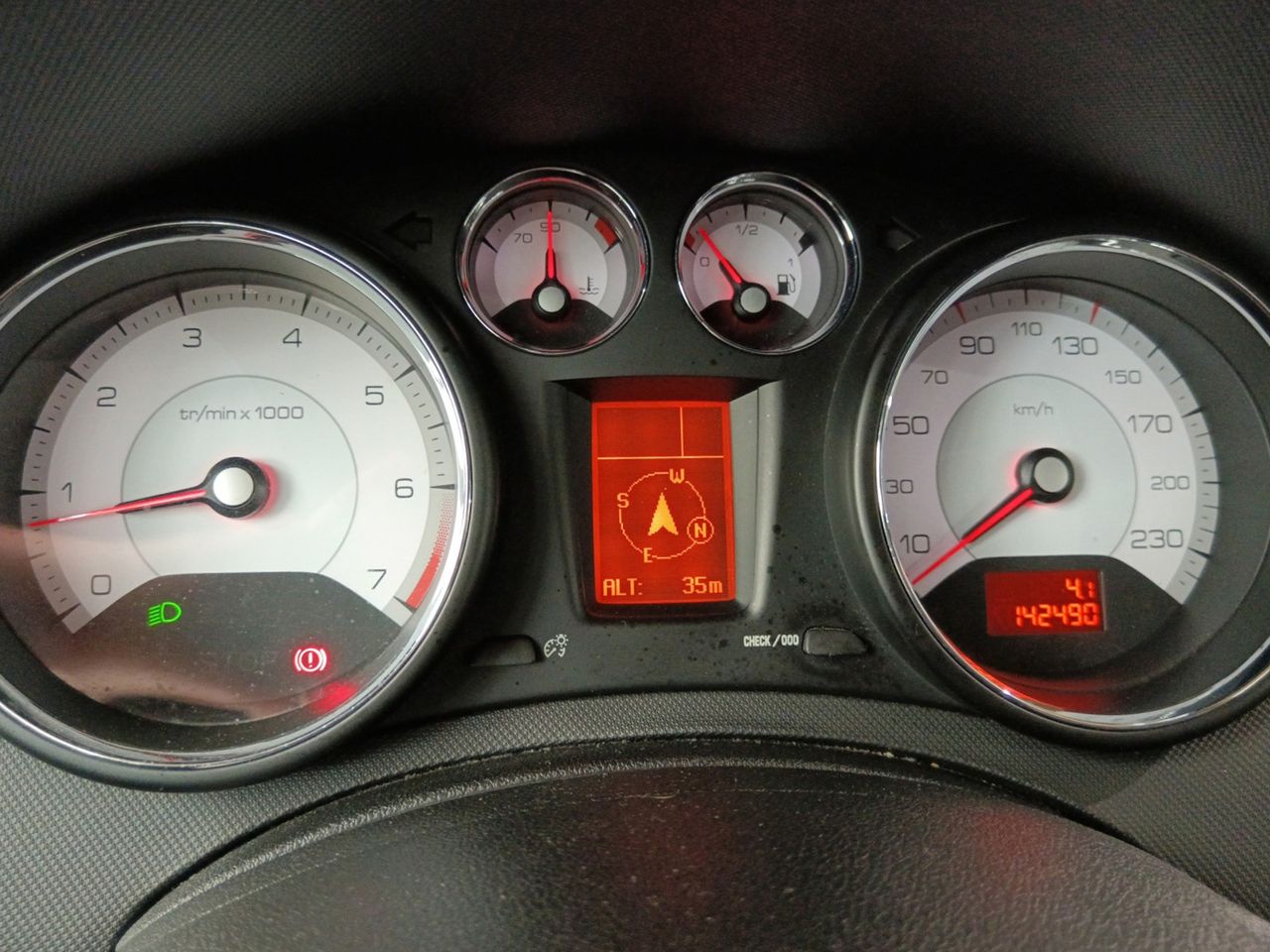 Foto Peugeot 308 12