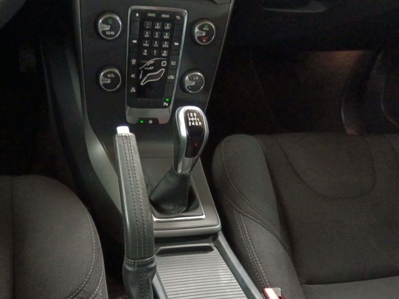 Foto Volvo V40 11