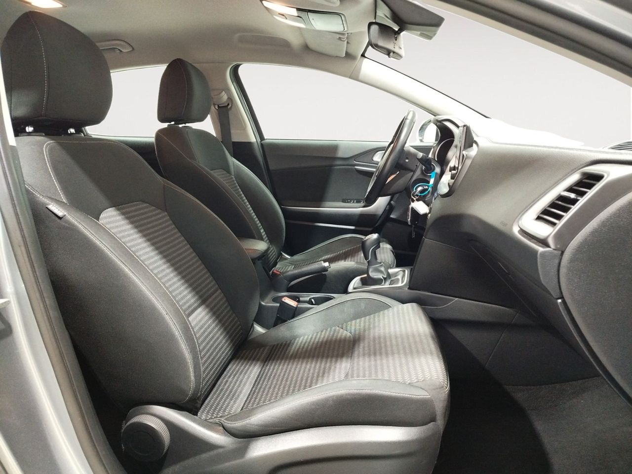 Foto Kia XCeed 10