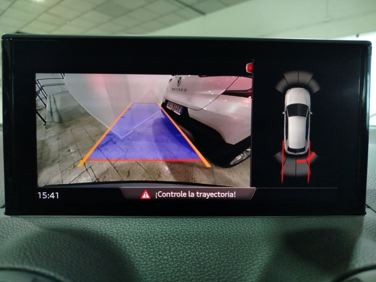 Foto Audi Q2 14