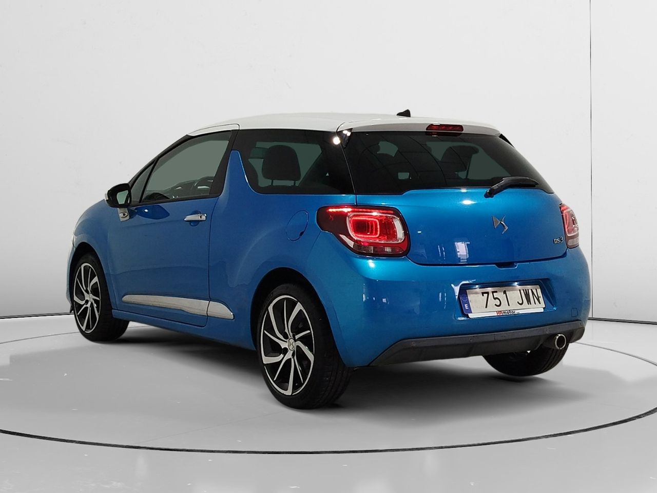 Foto DS Automobiles DS 3 4