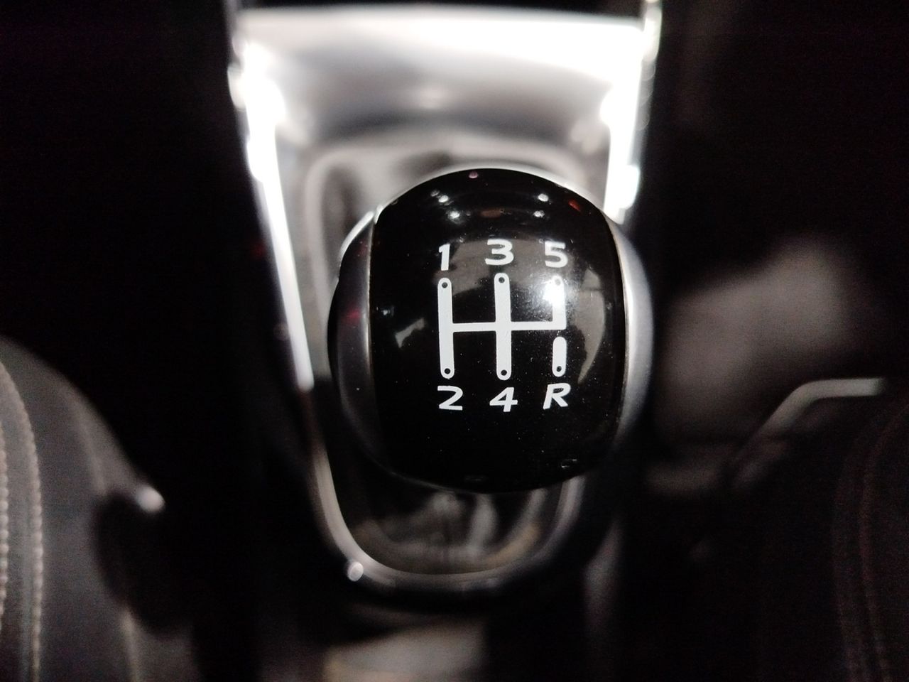 Foto DS Automobiles DS 3 12