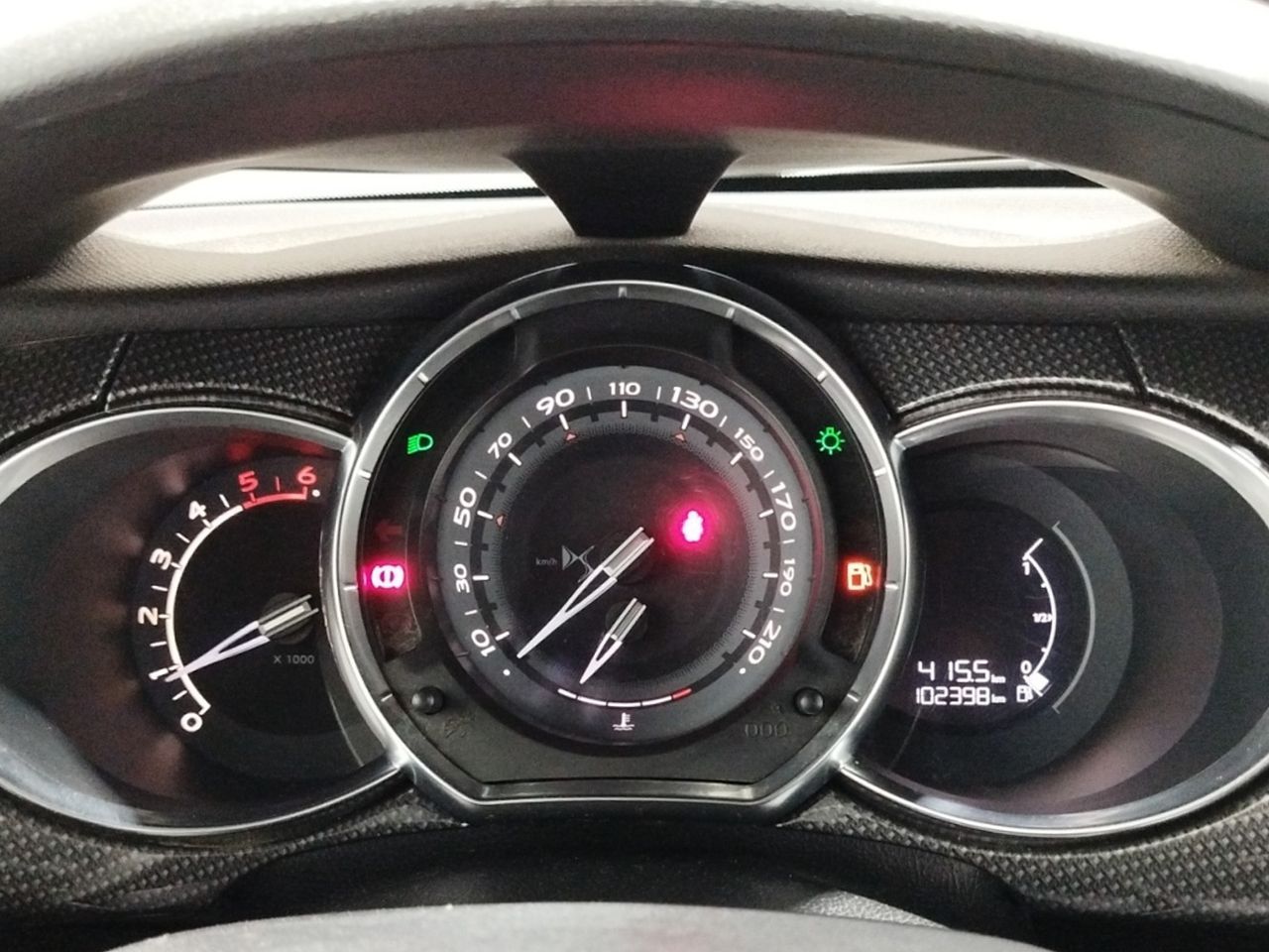 Foto DS Automobiles DS 3 13