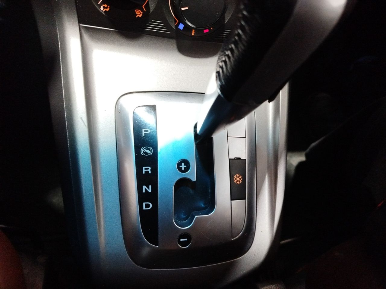Foto Opel Antara 12