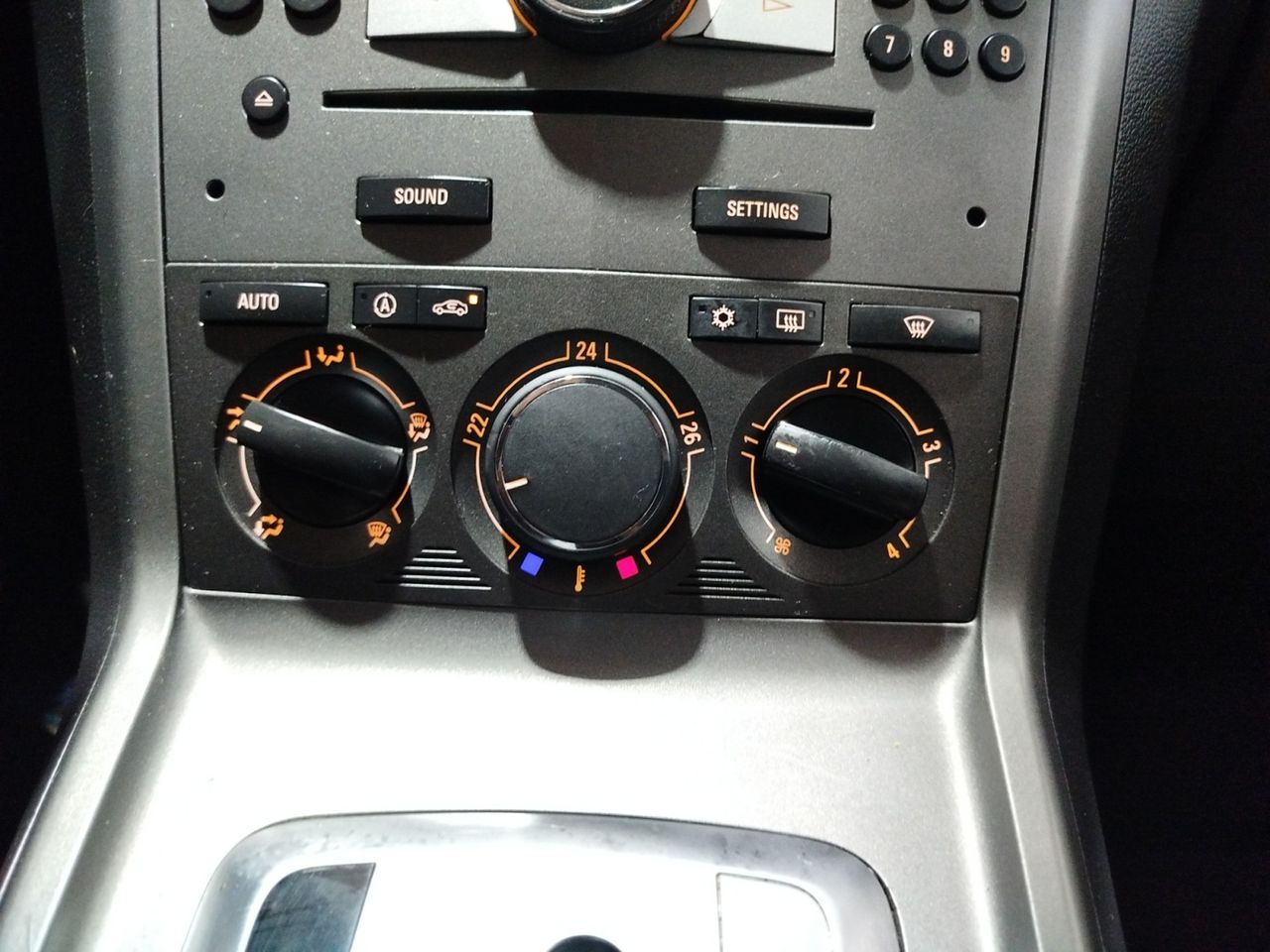 Foto Opel Antara 14