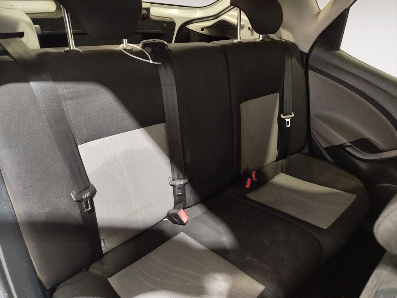 Foto Seat Ibiza 9