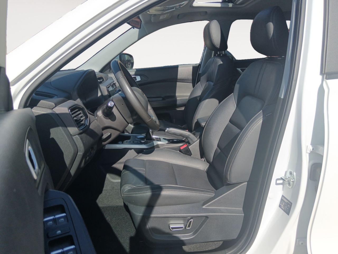 Foto DR Automobiles DR4 8