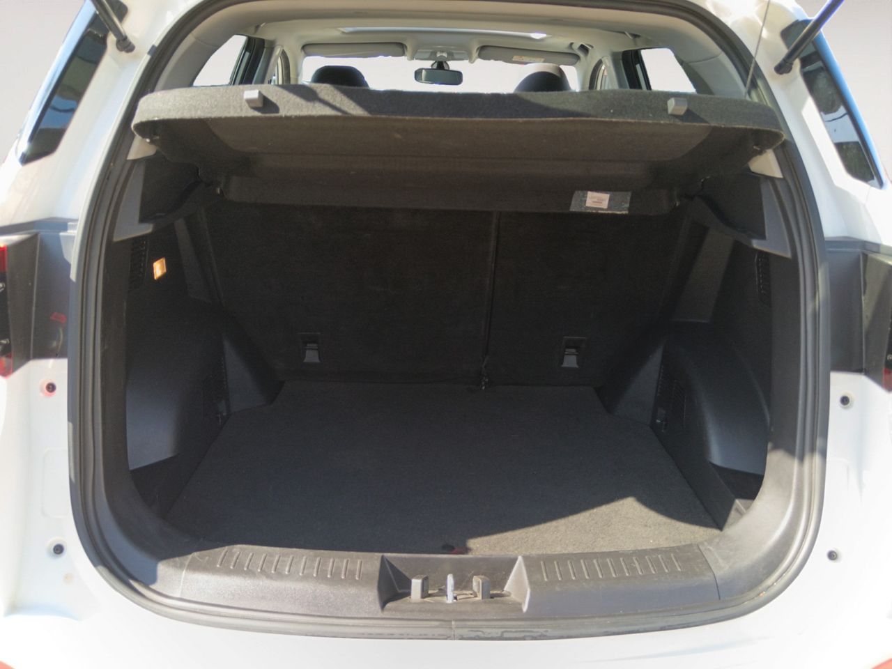 Foto DR Automobiles DR4 12