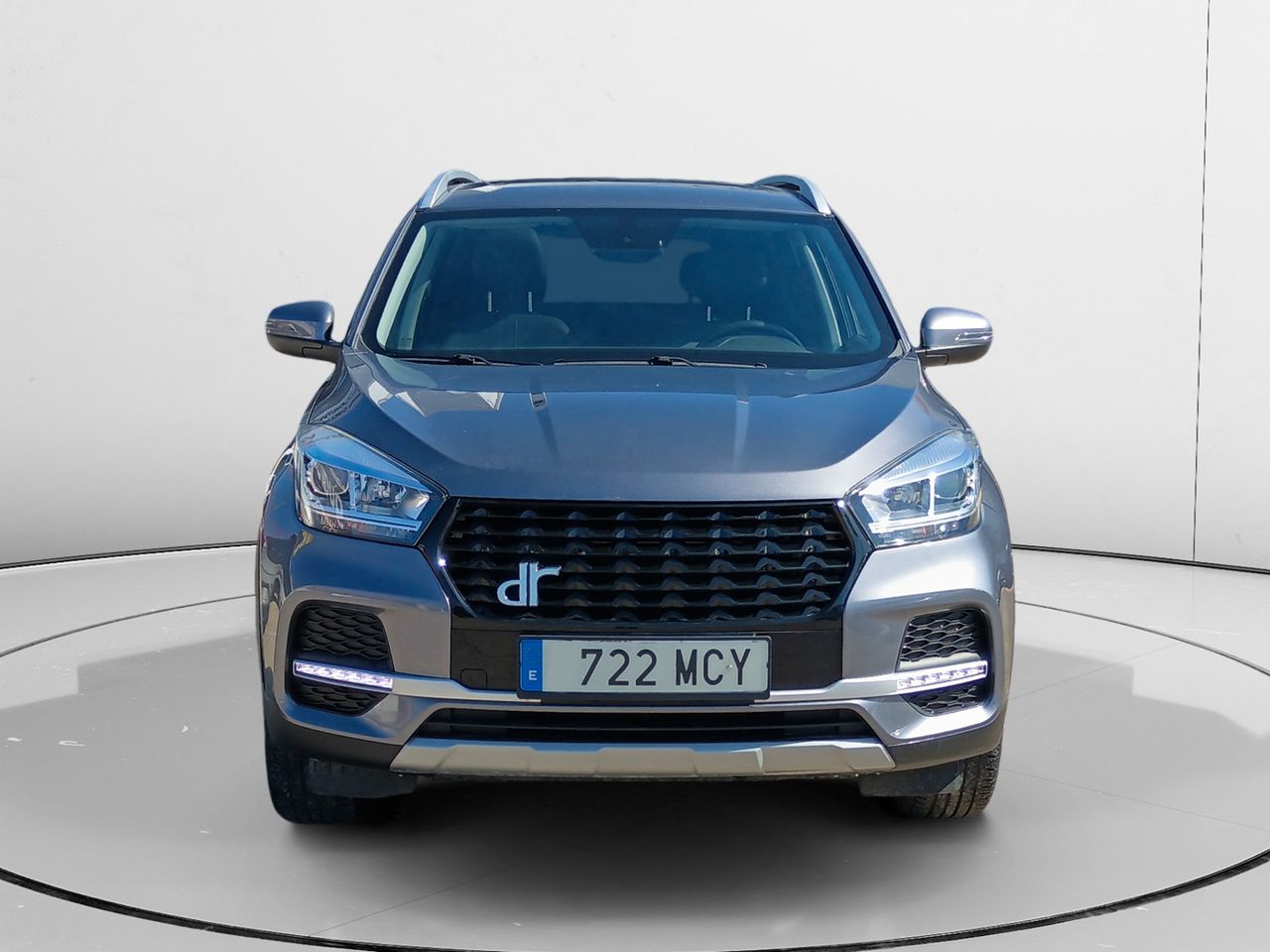 Foto DR Automobiles DR4 5