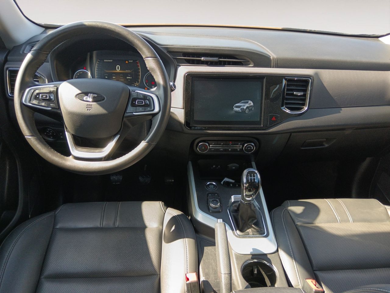 Foto DR Automobiles DR4 6