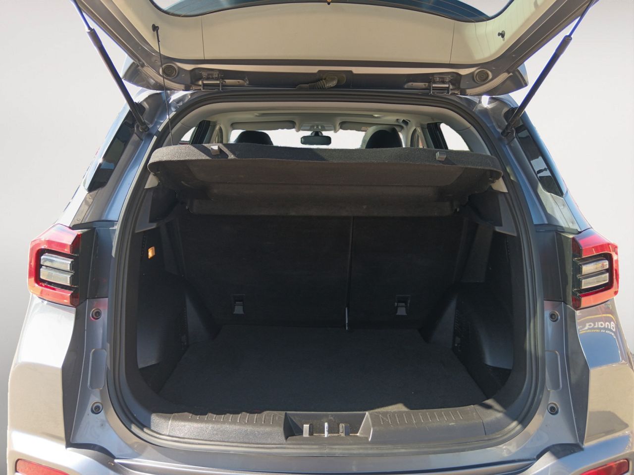 Foto DR Automobiles DR4 12