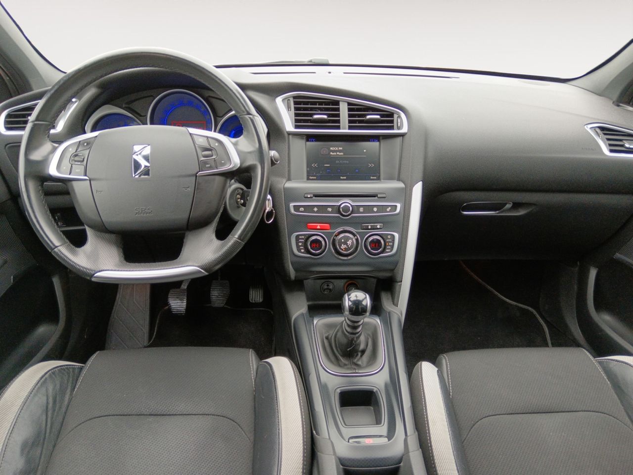 Foto DS Automobiles DS 4 6