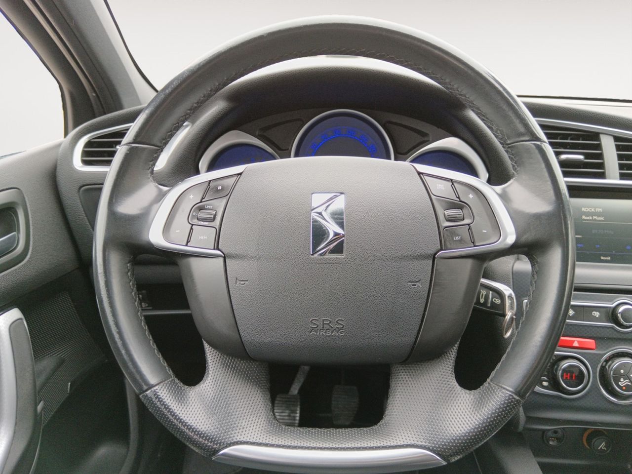 Foto DS Automobiles DS 4 7
