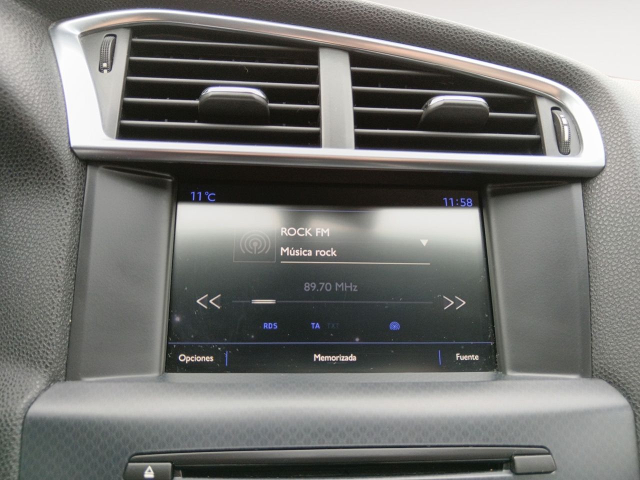 Foto DS Automobiles DS 4 16