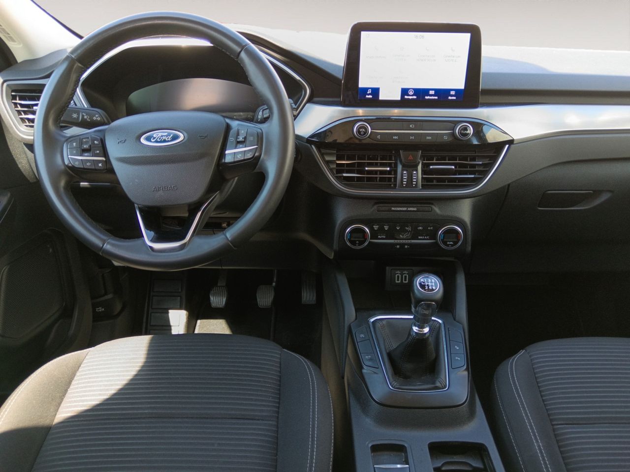 Foto Ford Kuga 6