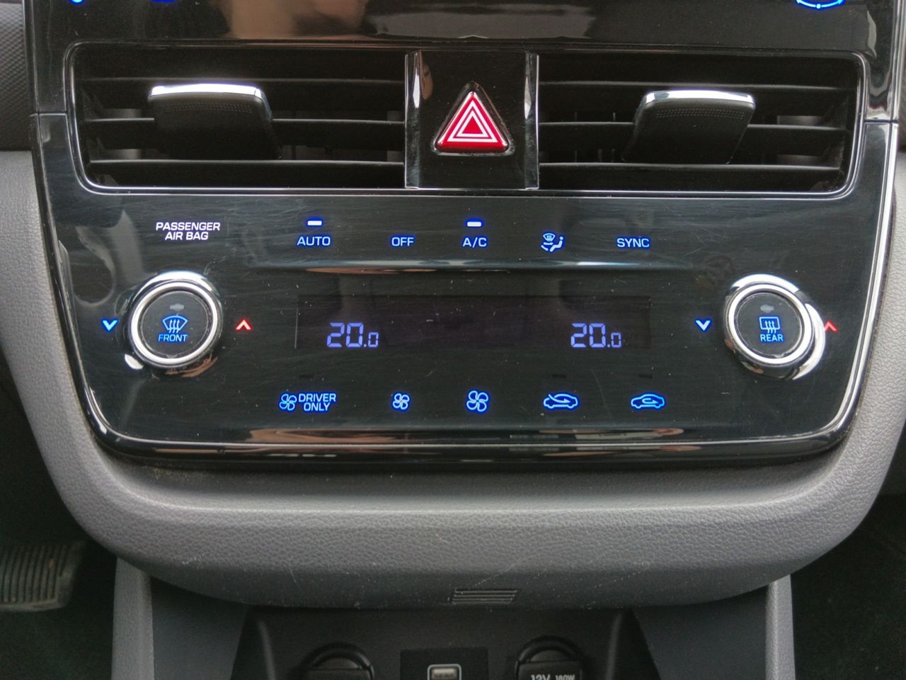 Foto Hyundai IONIQ 19