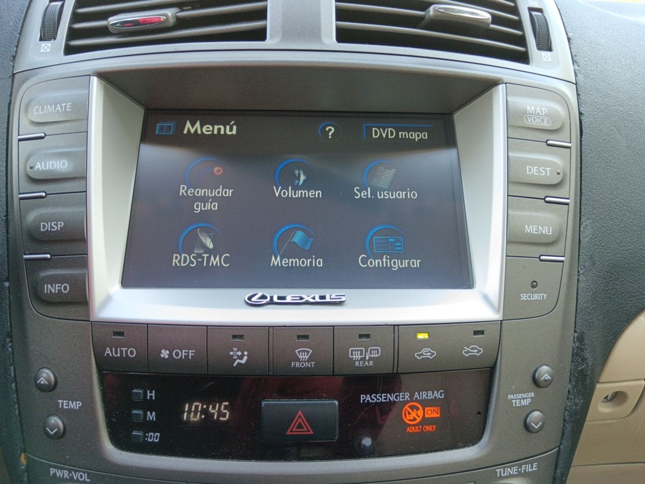 Foto Lexus IS 16