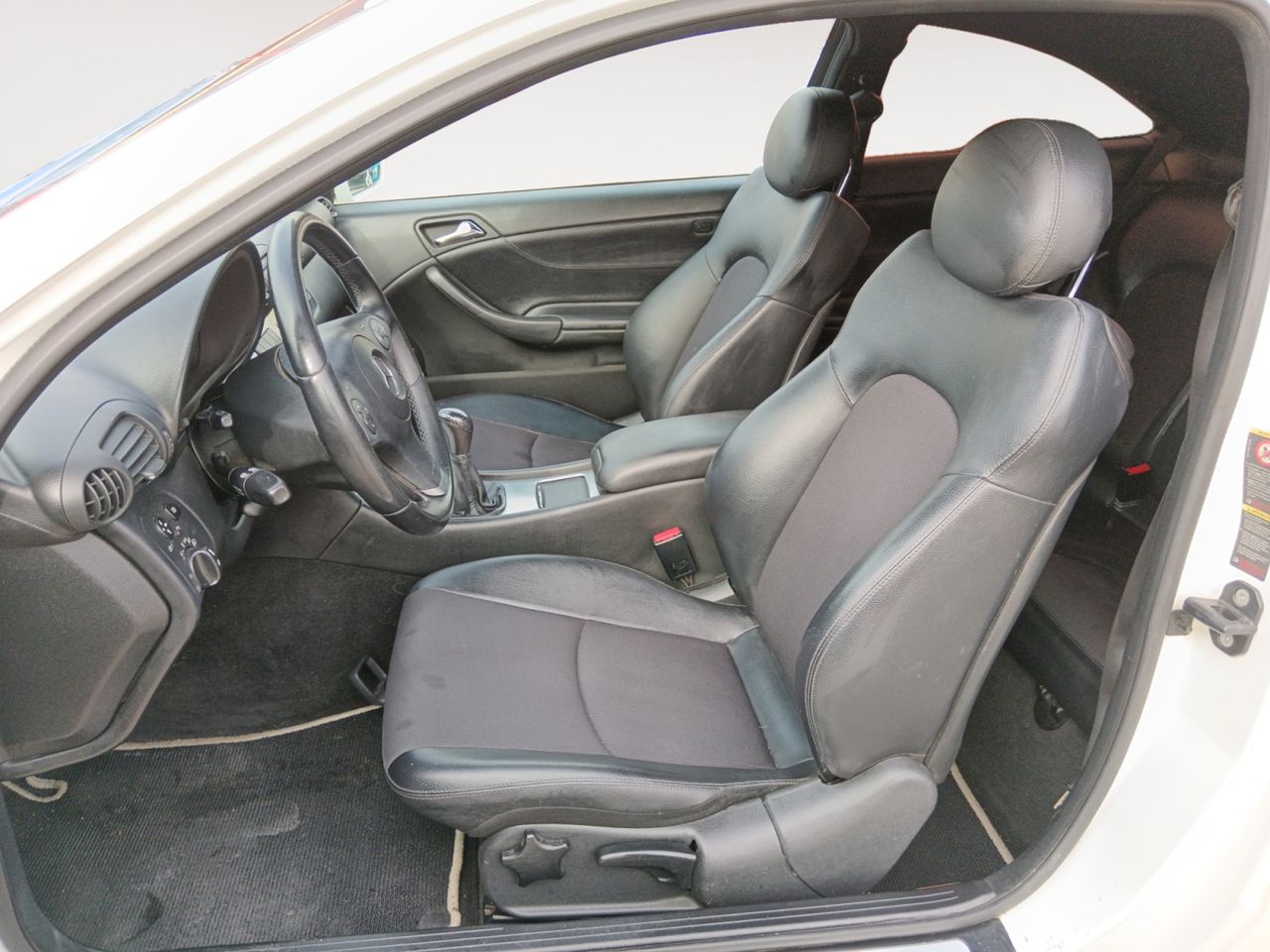 Foto Mercedes-Benz Clase CLC 8