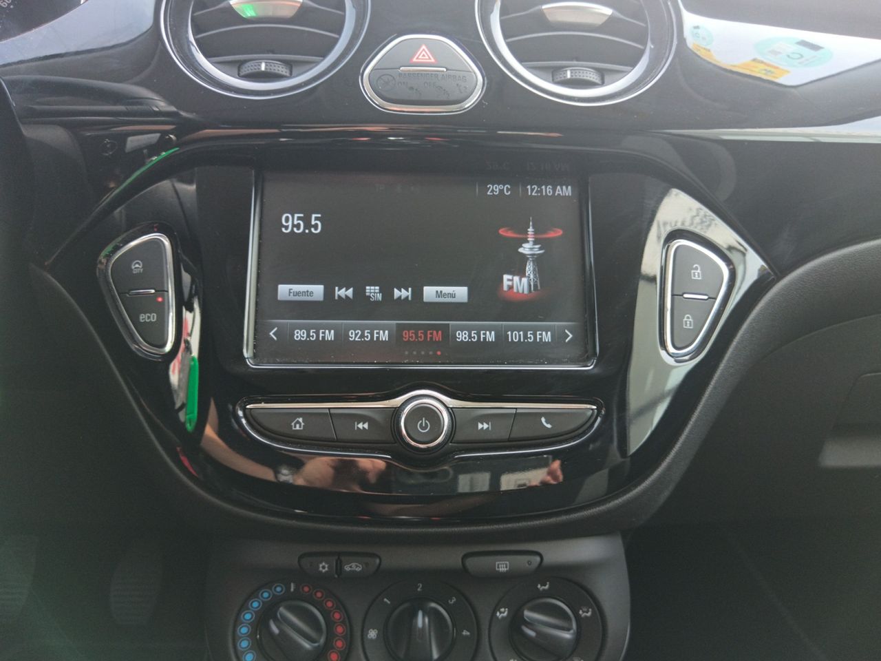 Foto Opel Adam 15