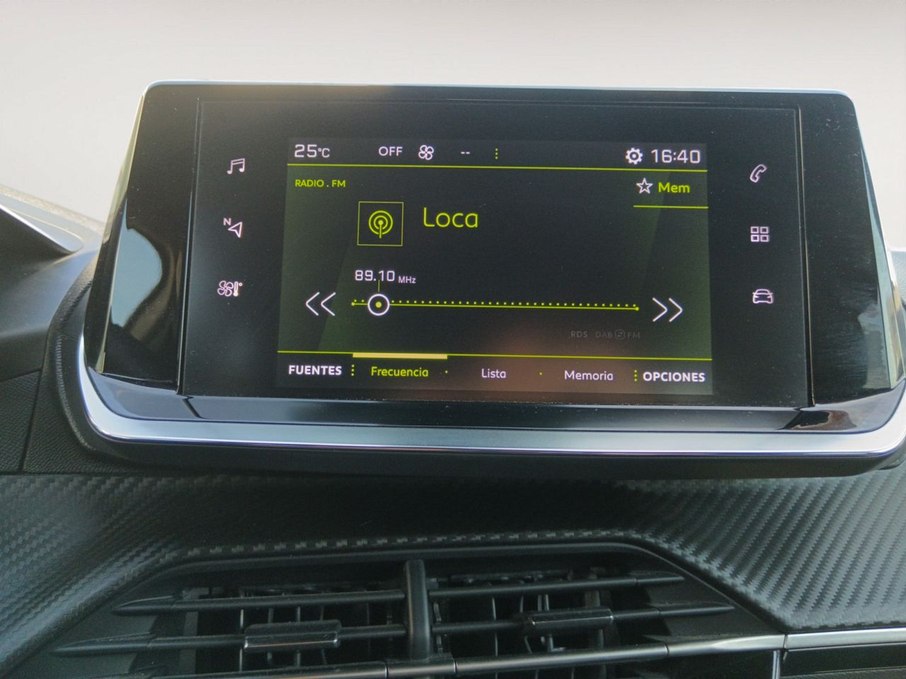 Foto Peugeot 2008 15