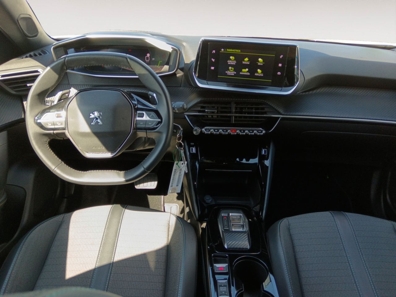 Foto Peugeot 2008 6