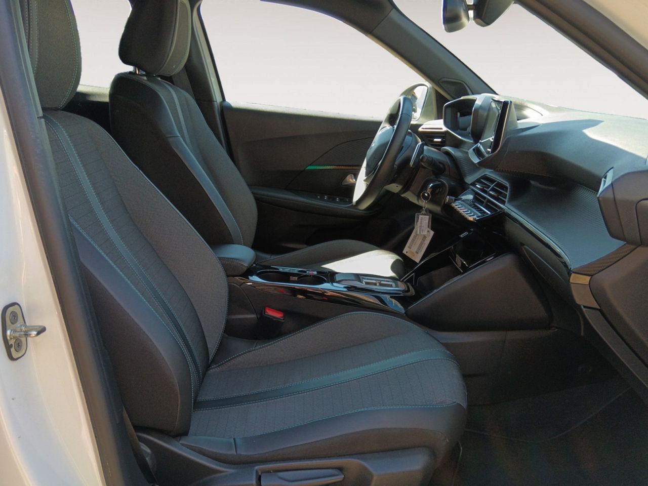 Foto Peugeot 2008 10