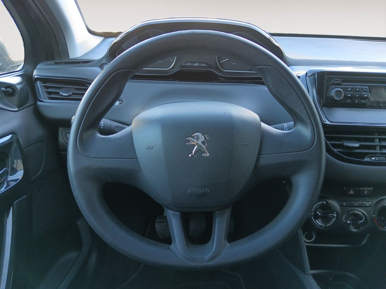 Foto Peugeot 208 7