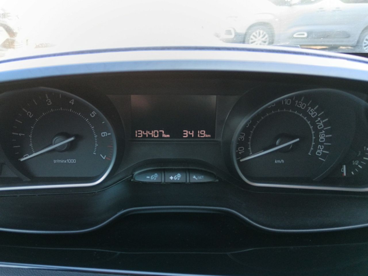 Foto Peugeot 208 13